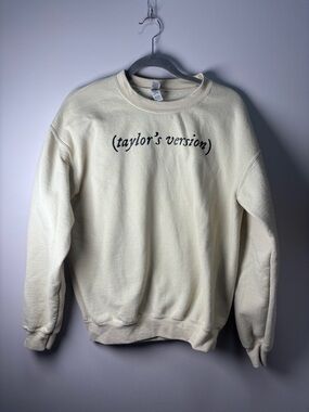 Taylor's Version Sweatshirt, Reputation shirt, Taylor Swiftie Shirt Size M